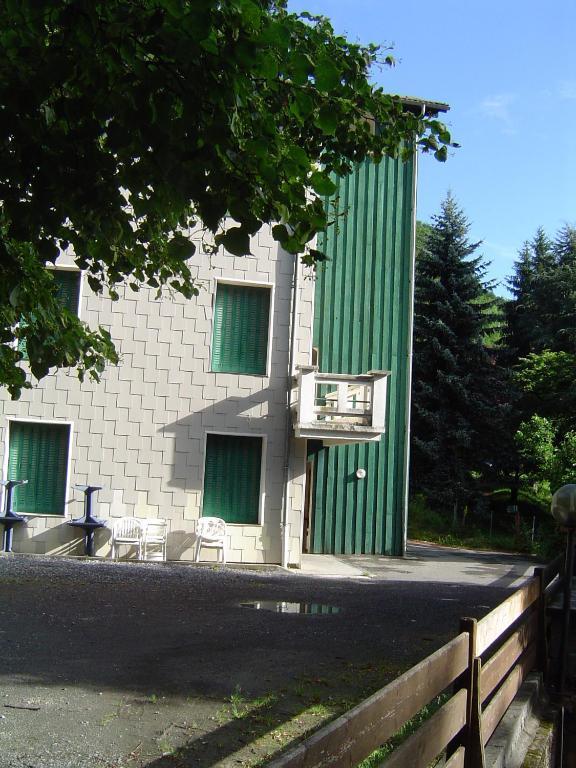 Appartements Les Pins Cierp Екстериор снимка